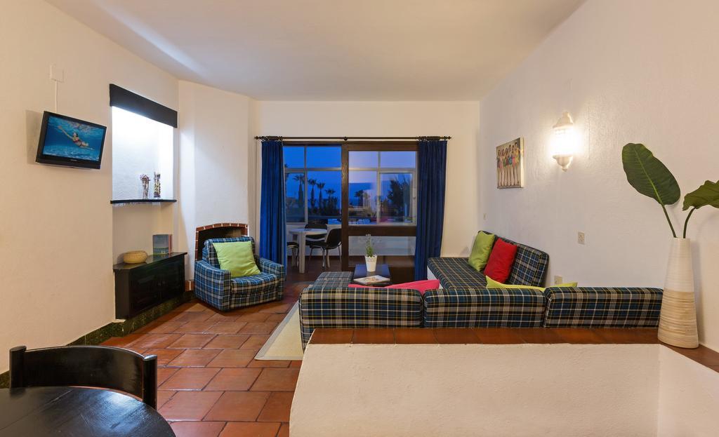 Apartamentos Azul Mar Albufeira Eksteriør bilde