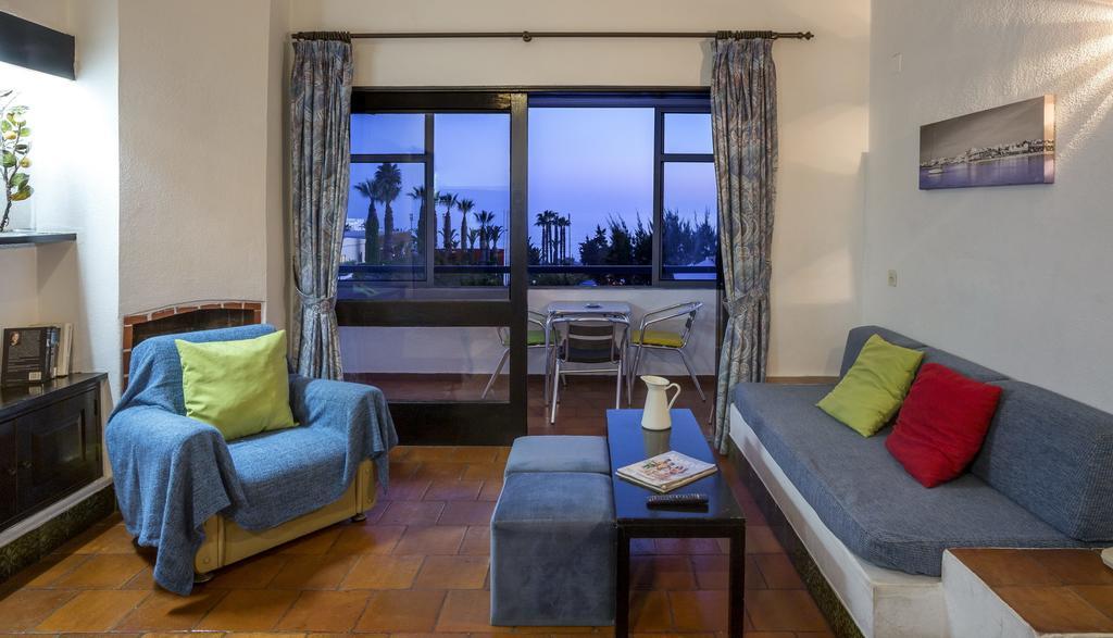Apartamentos Azul Mar Albufeira Eksteriør bilde