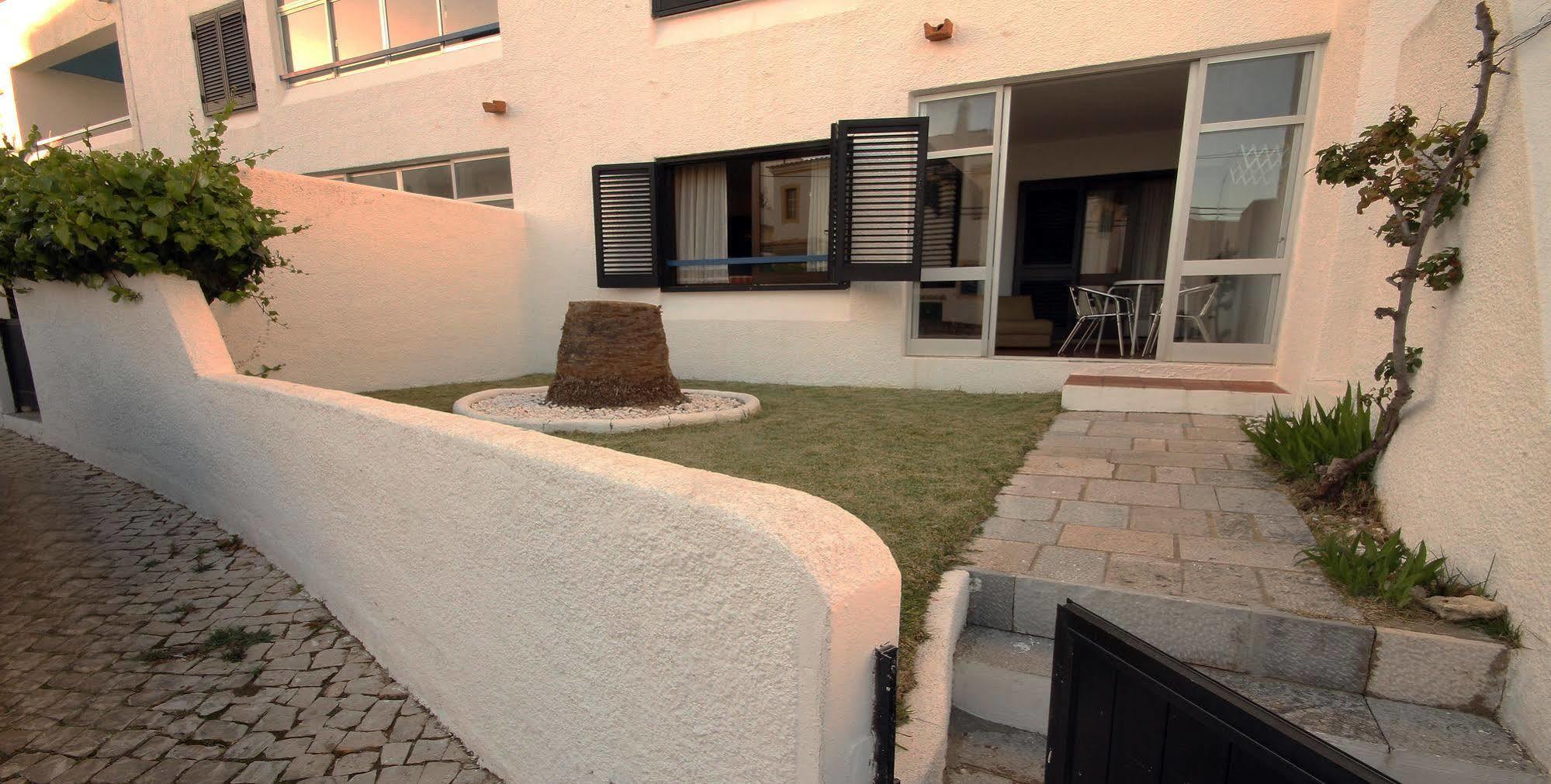 Apartamentos Azul Mar Albufeira Eksteriør bilde