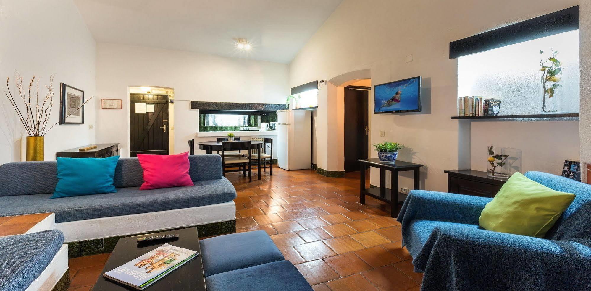 Apartamentos Azul Mar Albufeira Eksteriør bilde